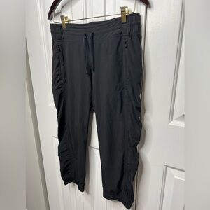 Athleta Black Jogger Pants - Size 6